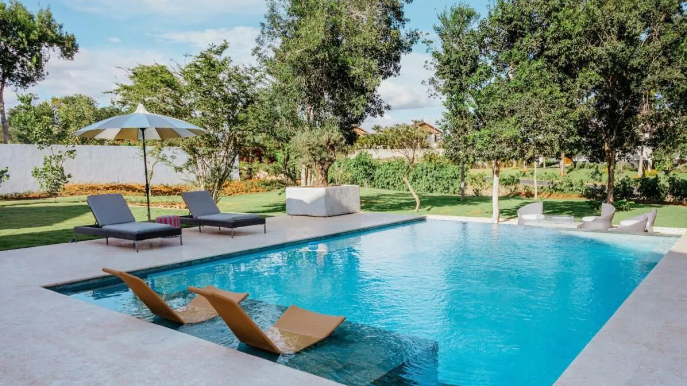 Casa Roble | Casa De Campo