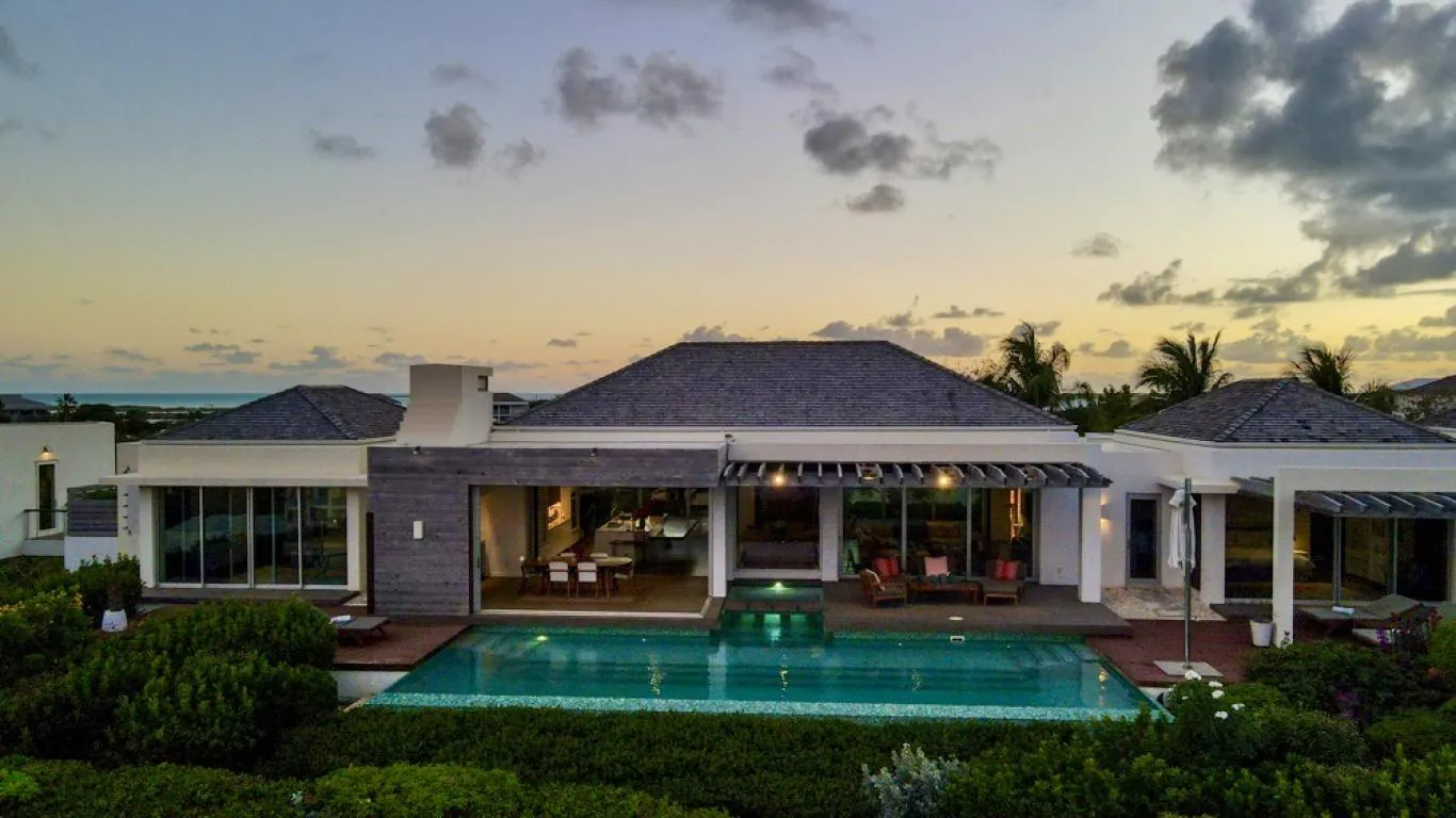 Villa Cosmo | Turks and Caicos