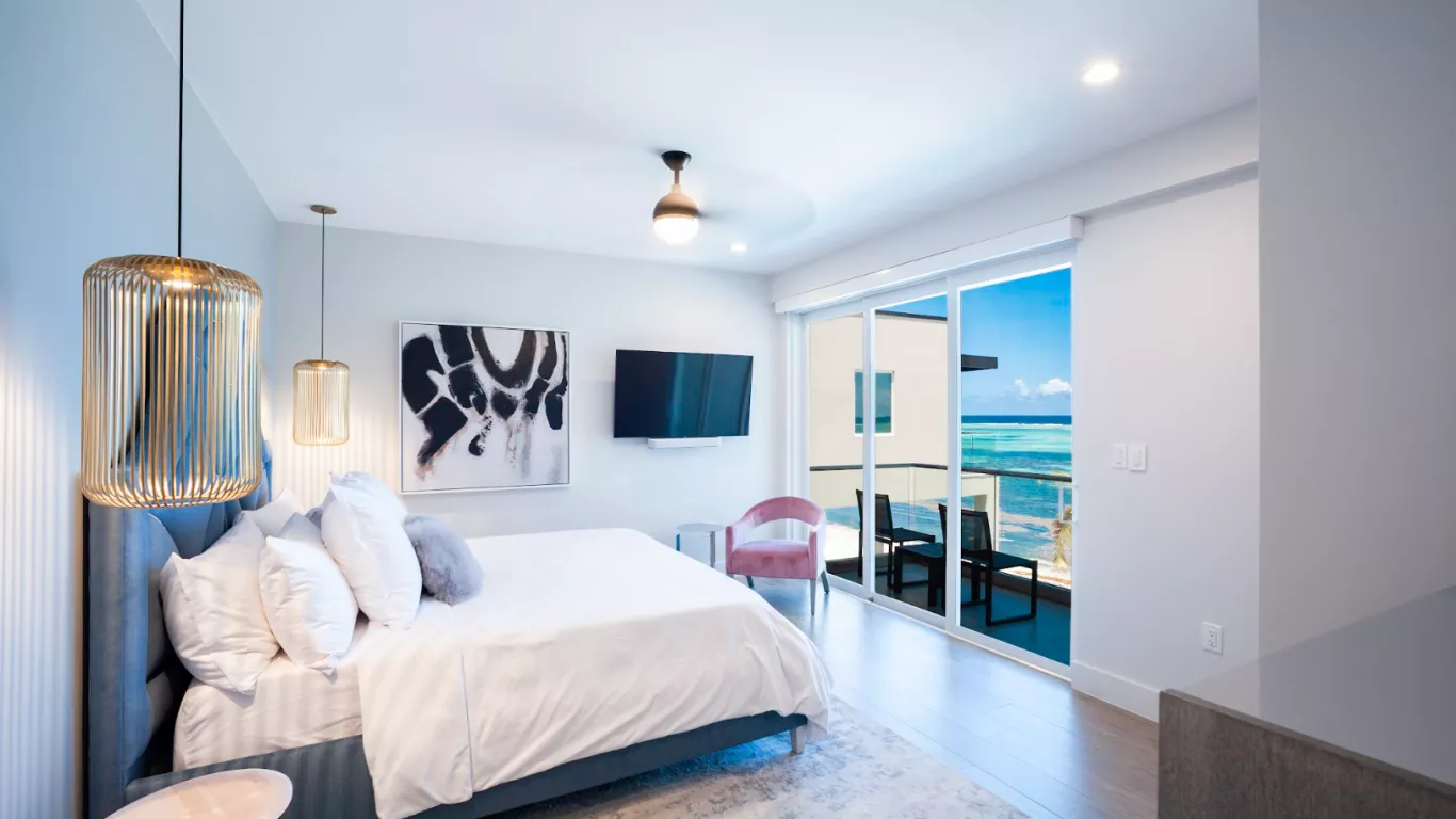 The Grand Palm Residence | Cayman Islands