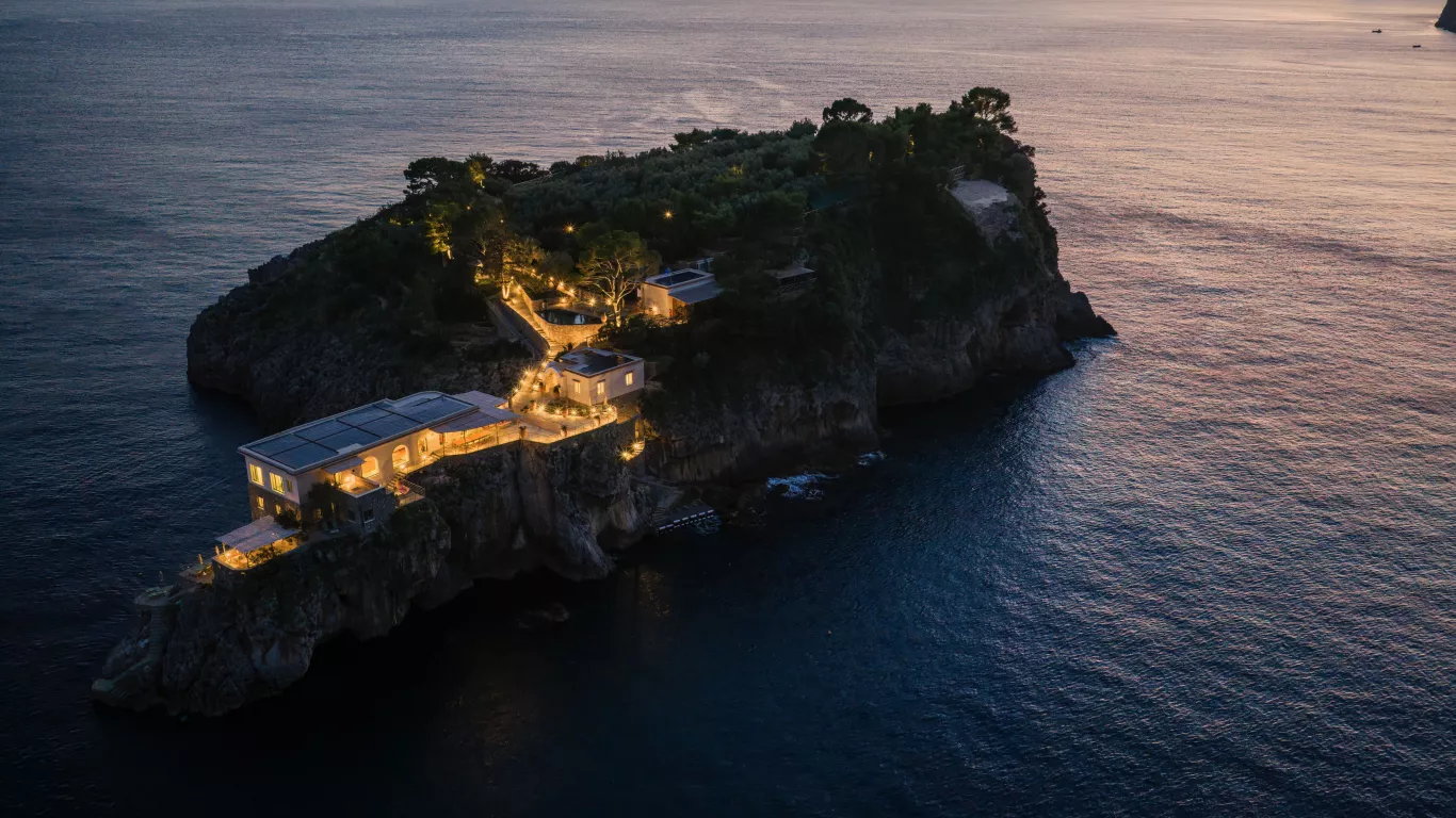 The Secret Island | Amalfi Coast