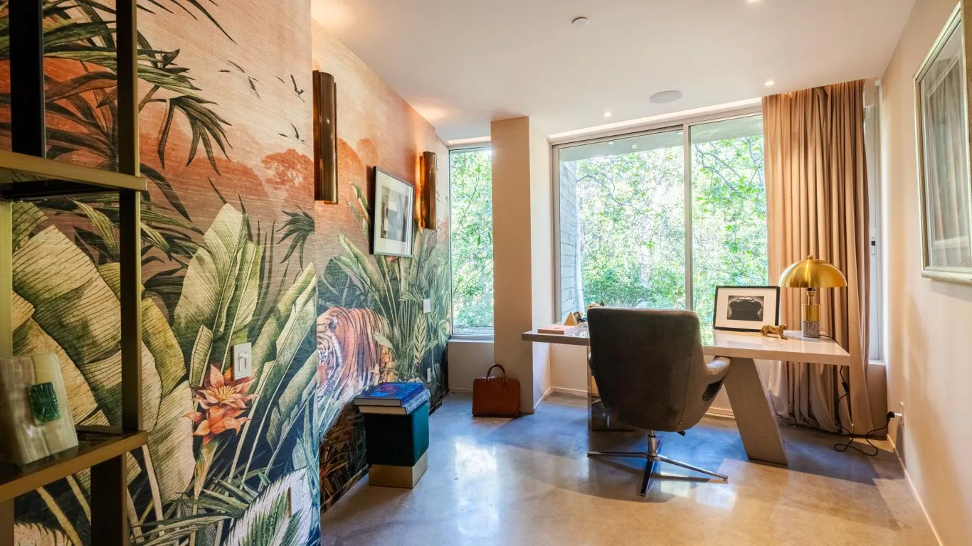 Iconic Hollywood House | Los Angeles