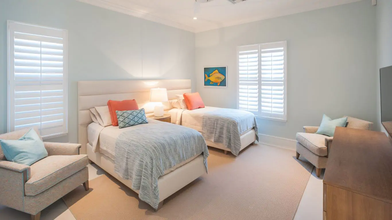 Kaia Kamina | Cayman Islands