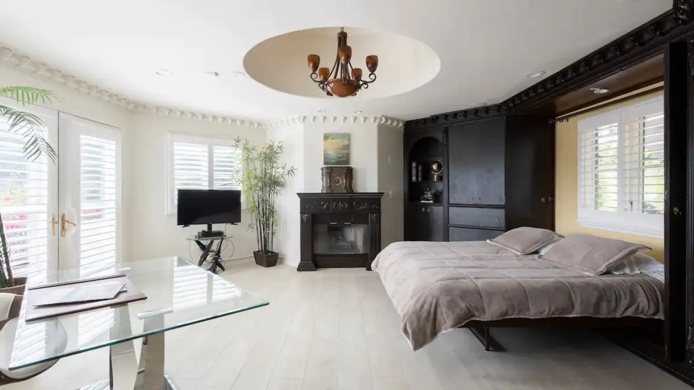 Bella Villa Resort | Los Angeles