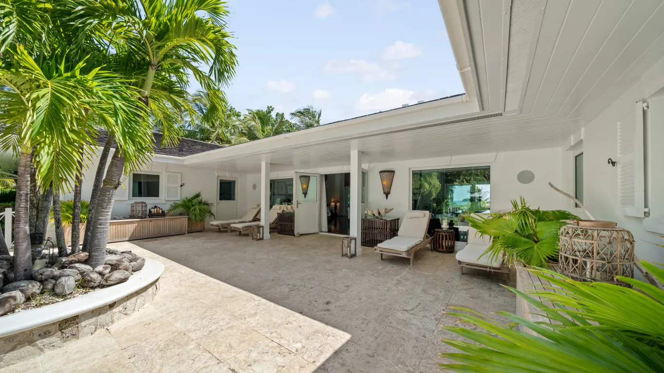 Three Bees Villa | Bahamas