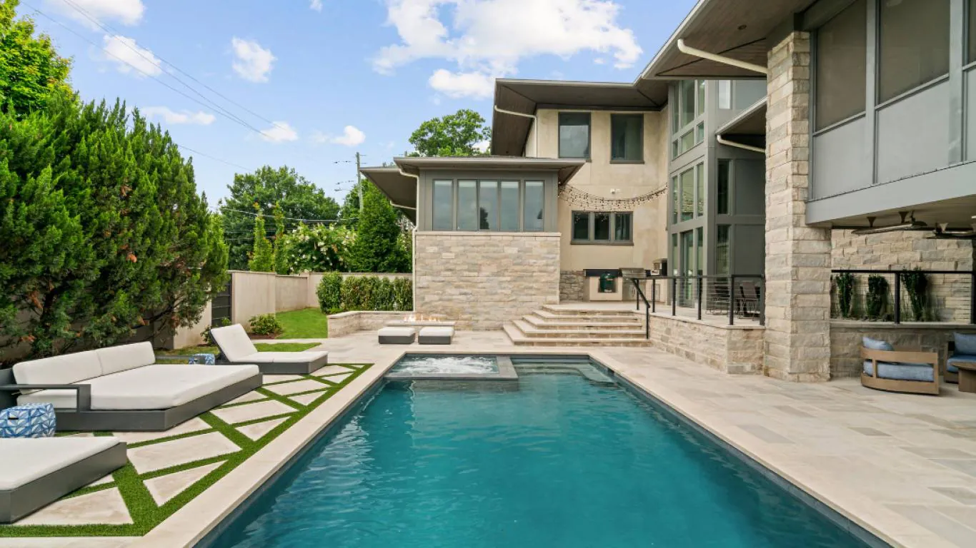 Villa Azalea | Nashville