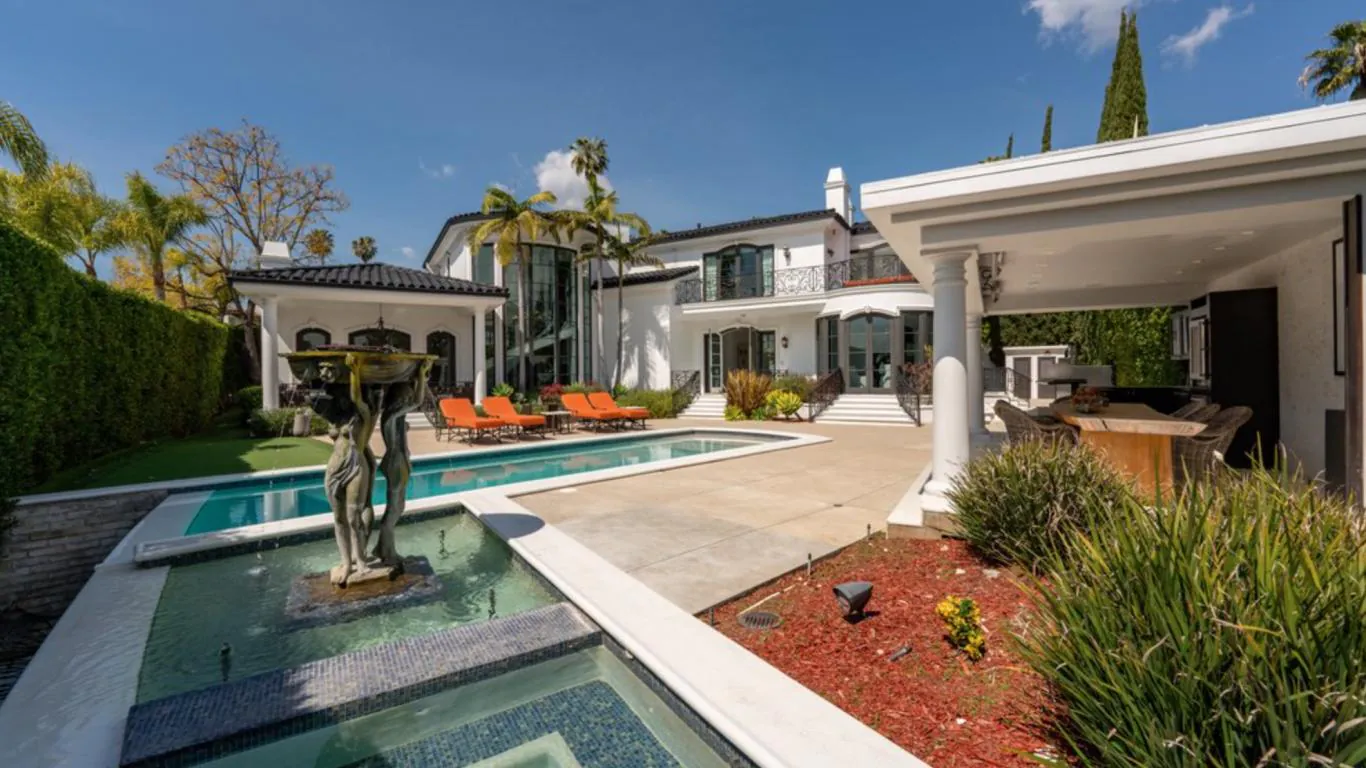 Villa Claire | Los Angeles