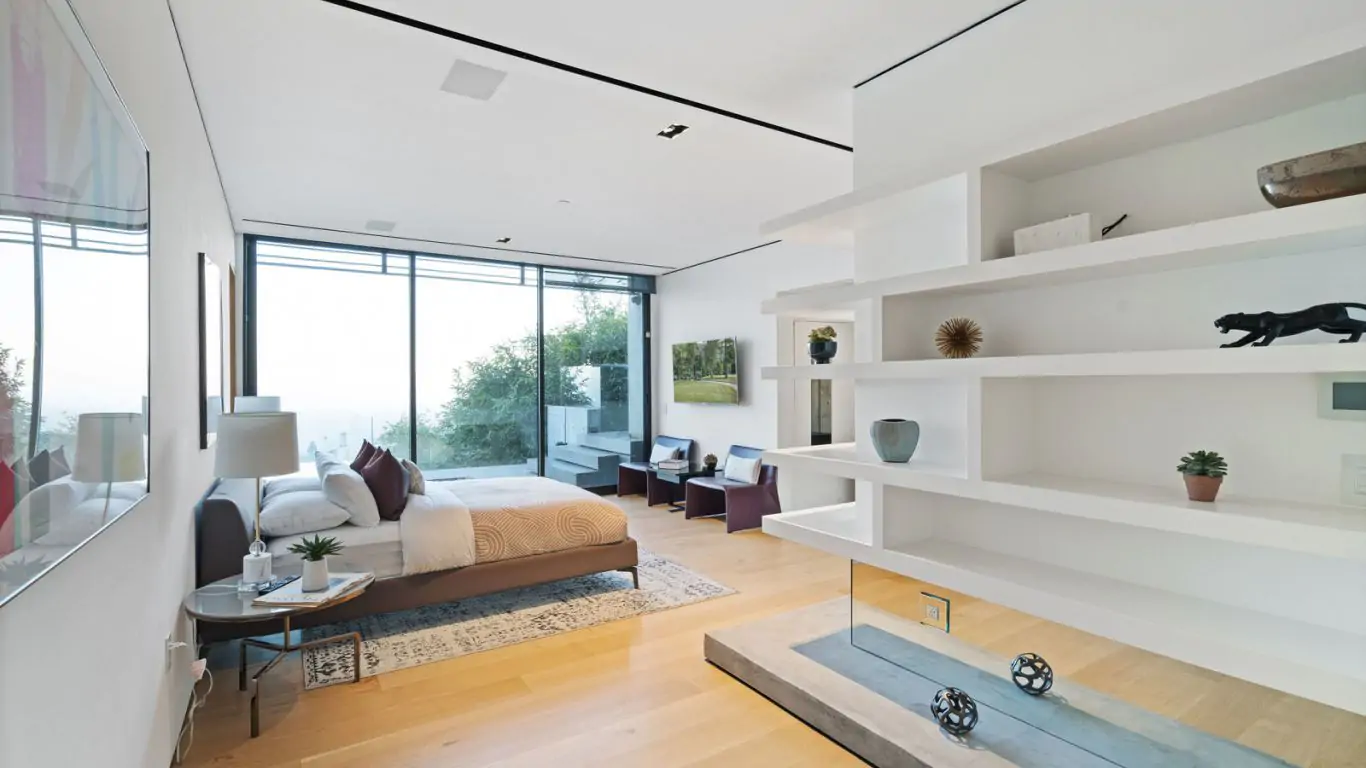 Villa Kezia | Los Angeles