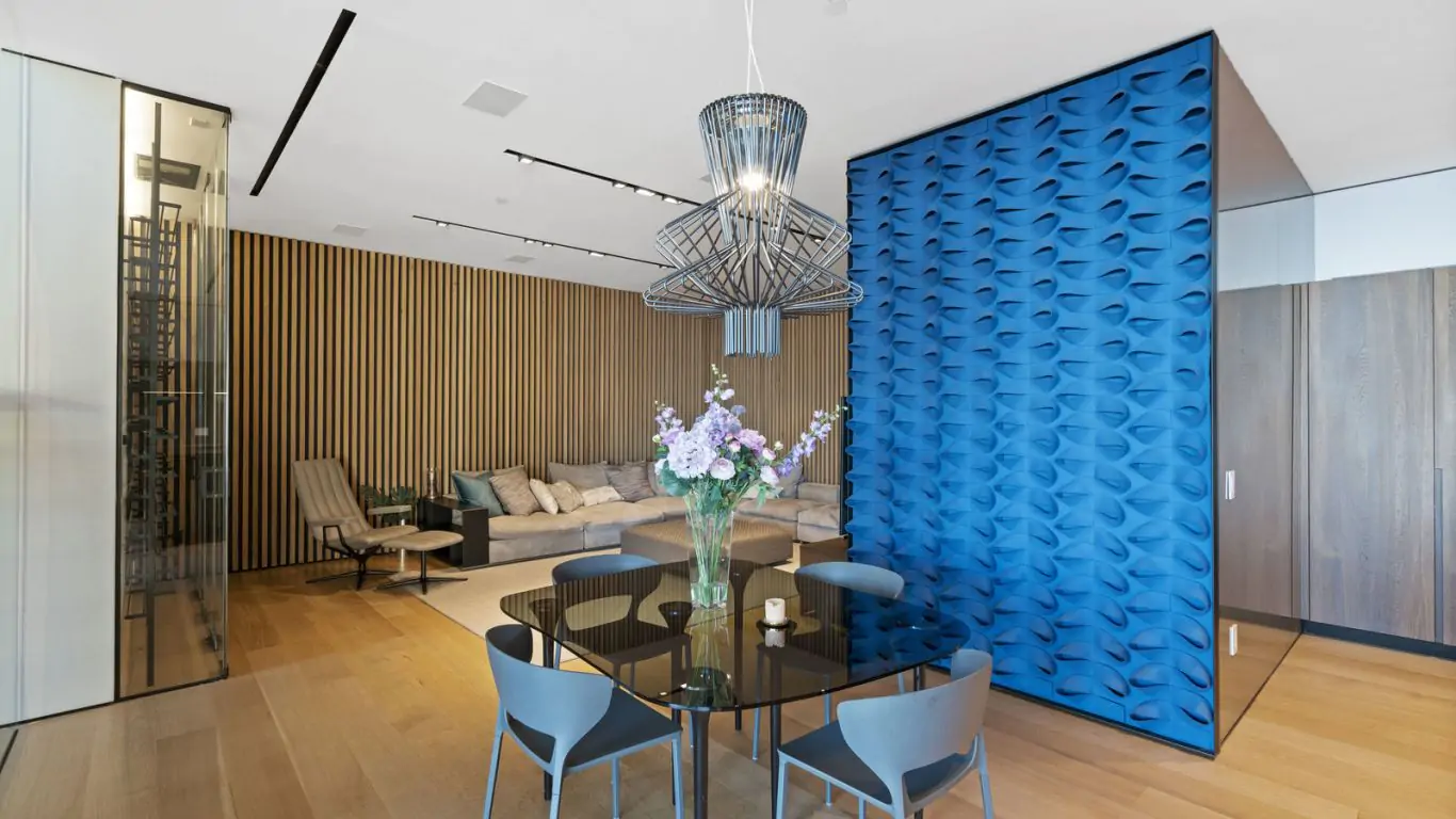 Villa Kezia | Los Angeles