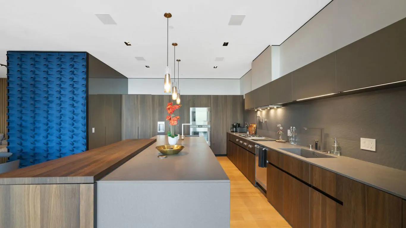 Villa Kezia | Los Angeles