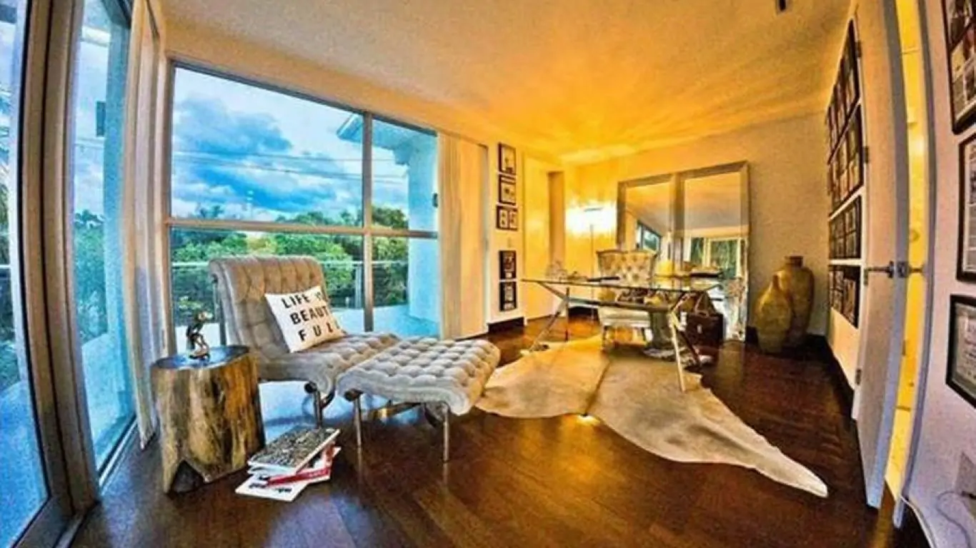 Villa Marion | Miami