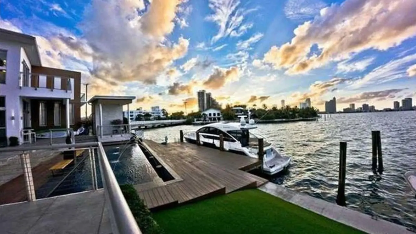 Villa Marion | Miami