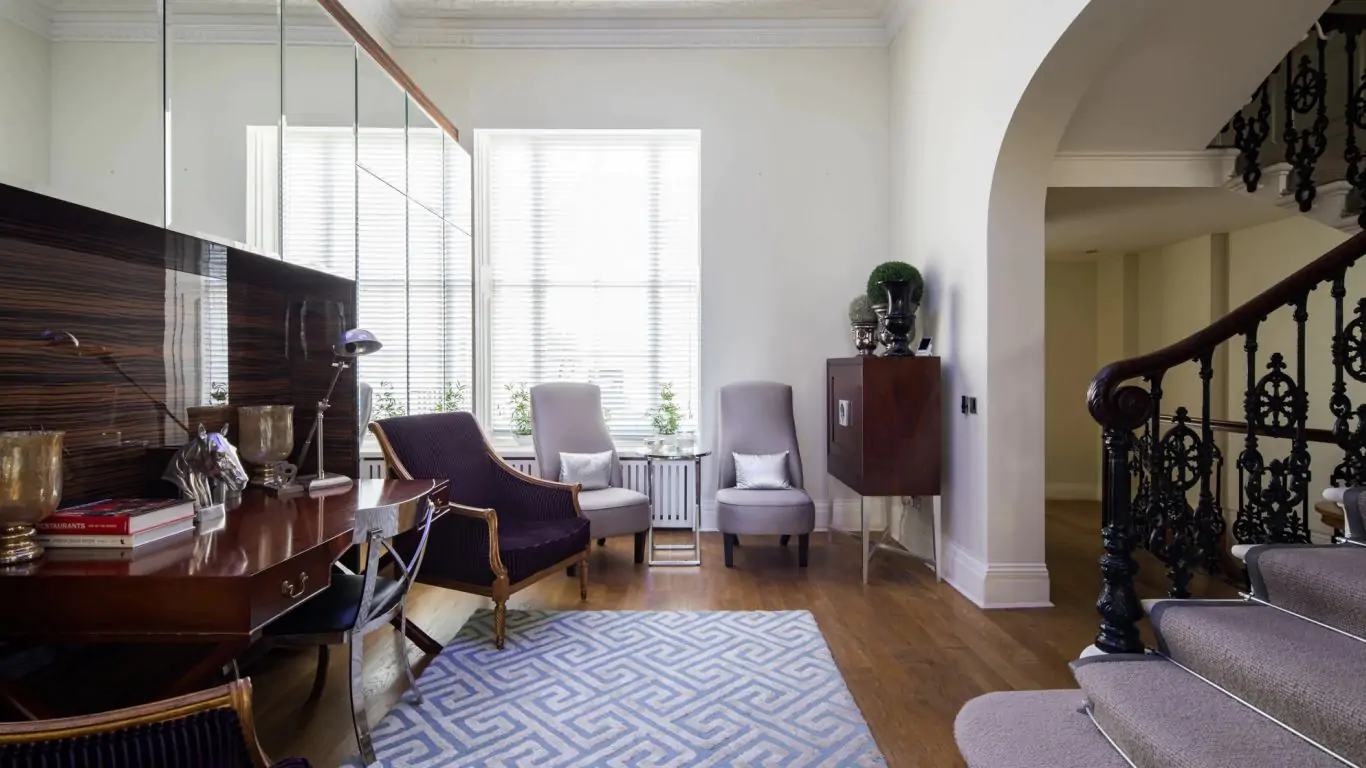 Townhouse Priscilla | London