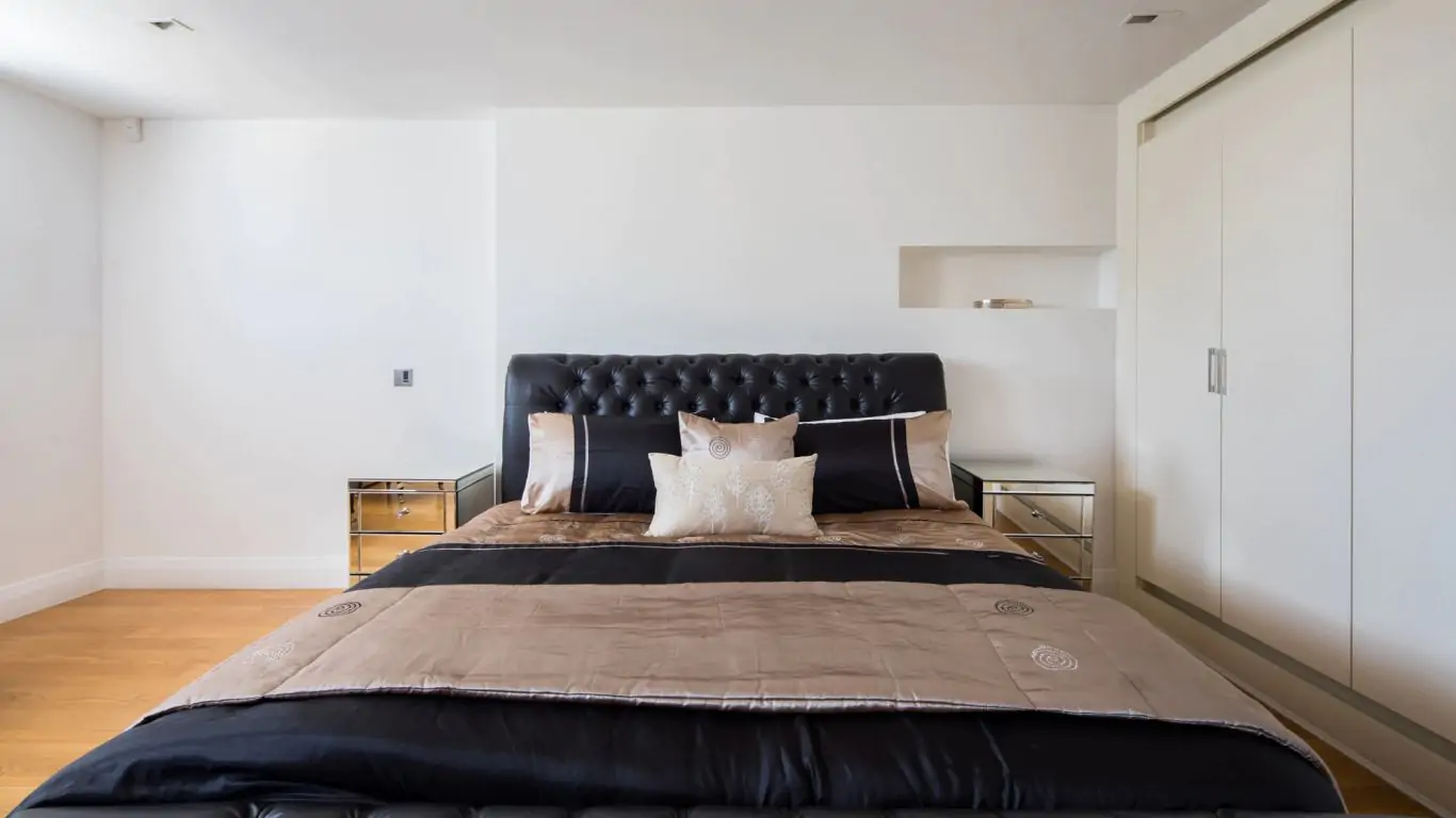 Townhouse Priscilla | London