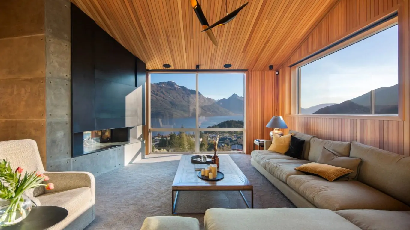 Ladena | New Zealand