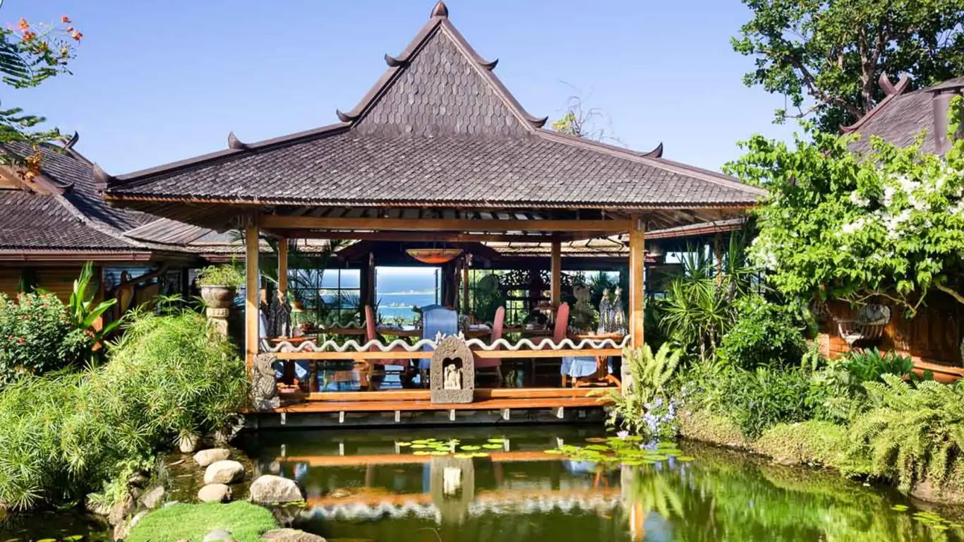 Mandalay Pearl | Saint Vincent and the Grenadines