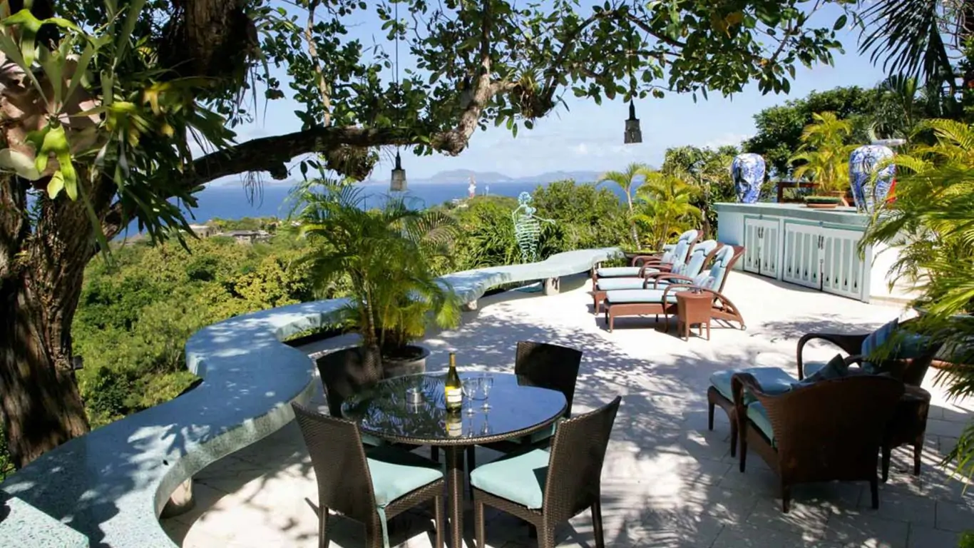 Mandalay Pearl | Saint Vincent and the Grenadines