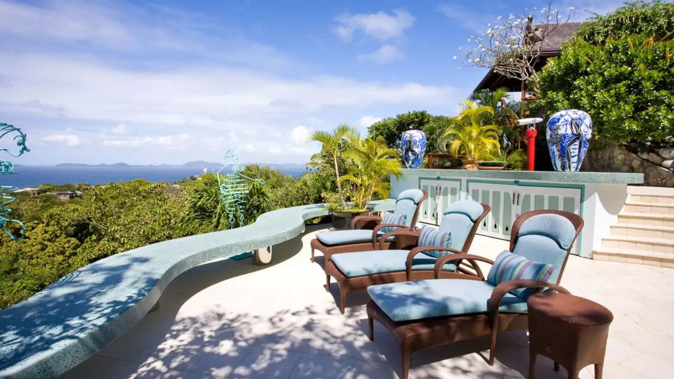 Mandalay Pearl | Saint Vincent and the Grenadines