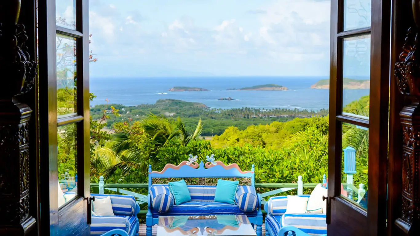 Mandalay Pearl | Saint Vincent and the Grenadines
