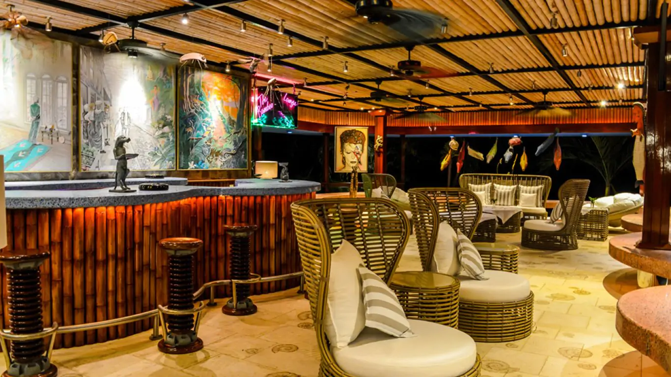 Mandalay Pearl | Saint Vincent and the Grenadines