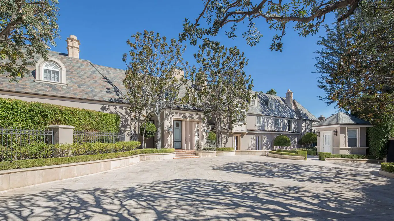 Villa Solenn | Los Angeles