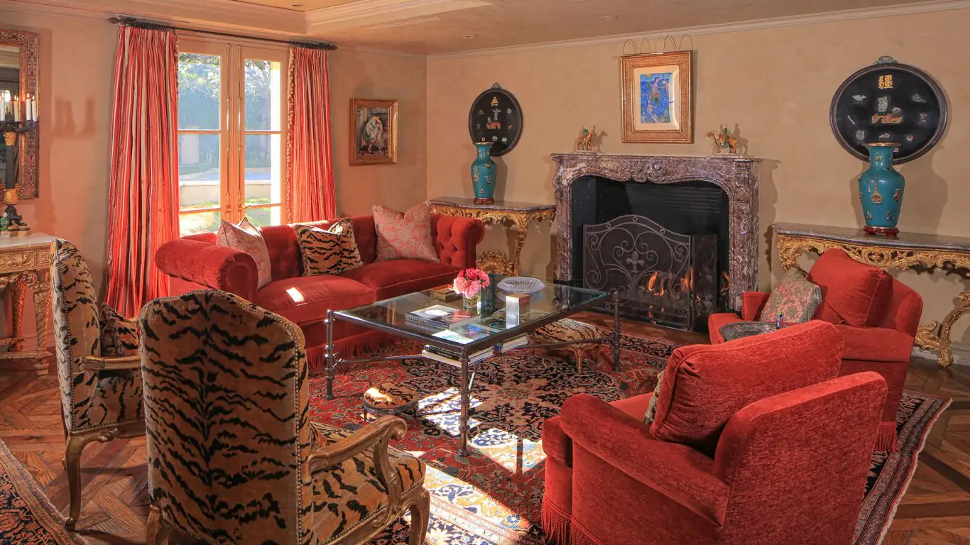 Villa Solenn | Los Angeles