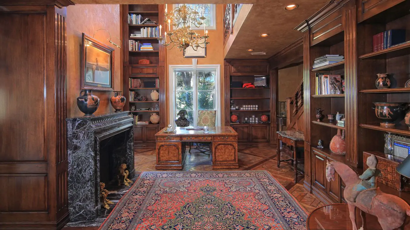 Villa Solenn | Los Angeles