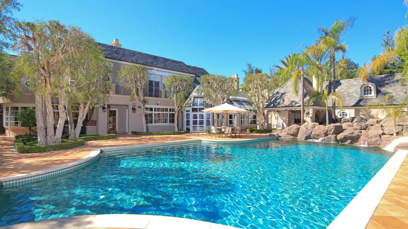 Villa Solenn | Los Angeles