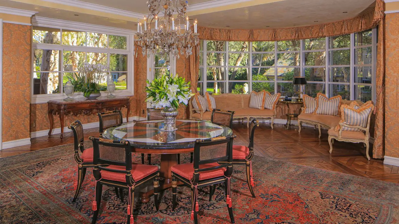 Villa Solenn | Los Angeles