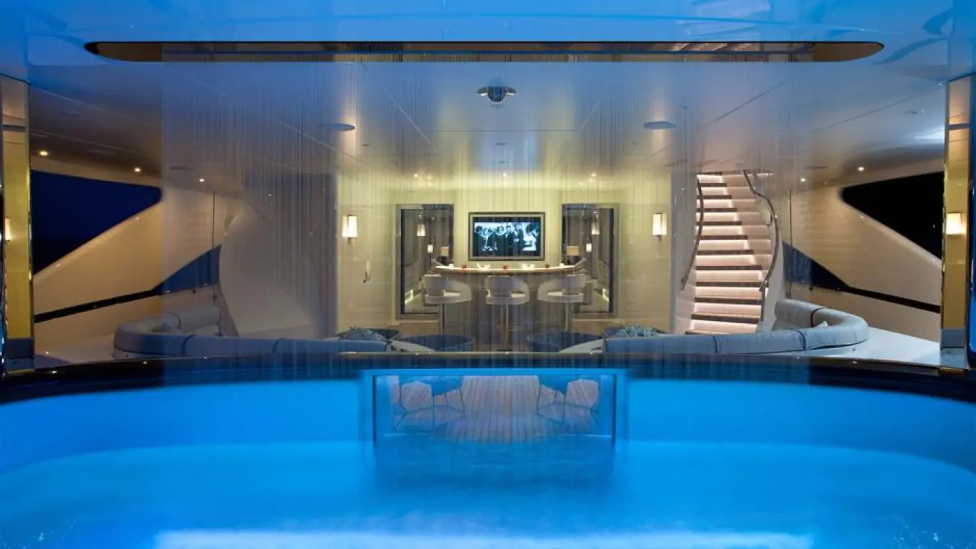 Yacht Quite Essential 180 | Yachts
