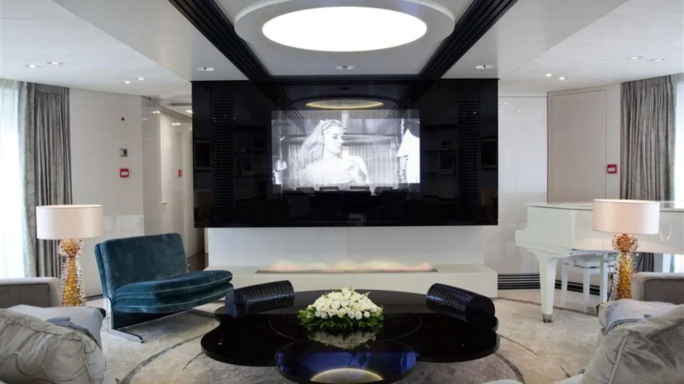 Yacht Quite Essential 180 | Yachts