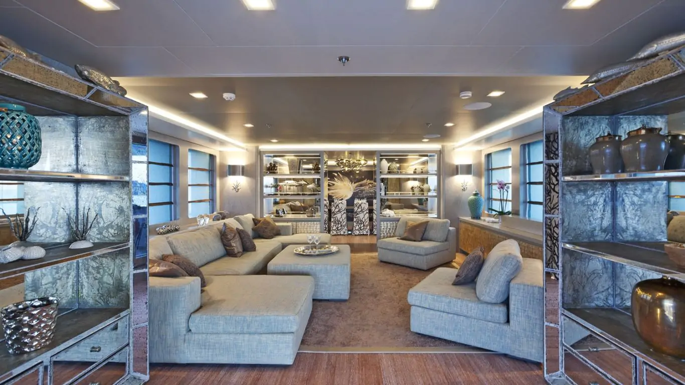 Yacht Liberty 164 | Yachts