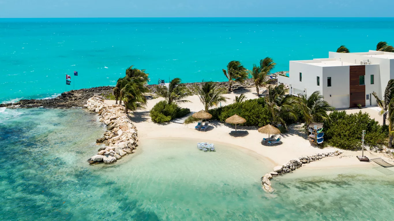Tip Of The Tail Villa | Turks and Caicos