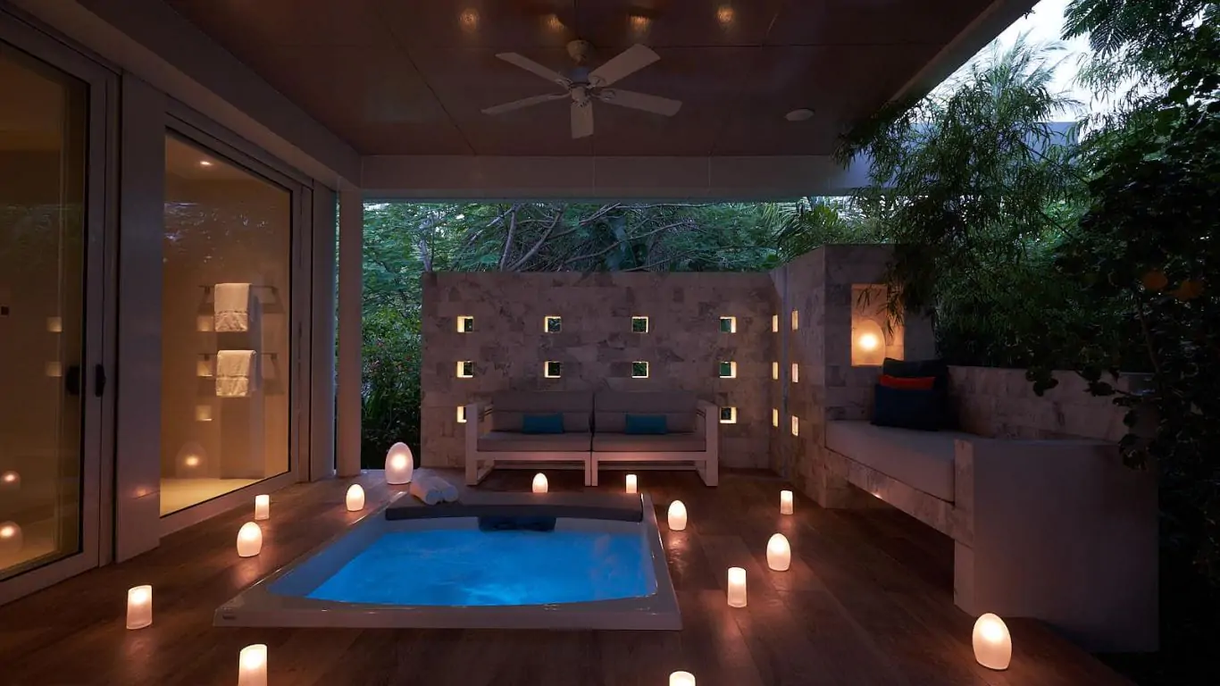 Banwa Private Island | Pacific Ocean Islands