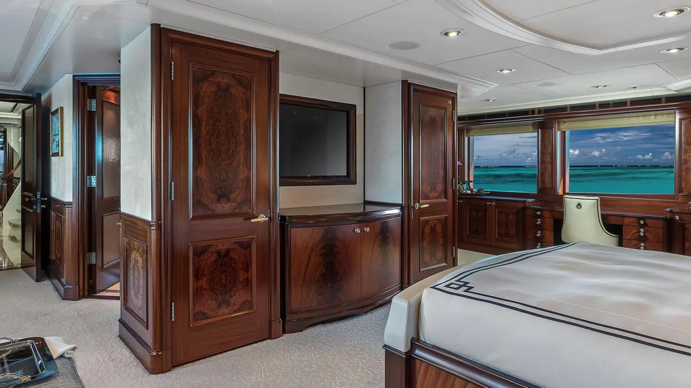 Yacht Avalon 151 | Yachts