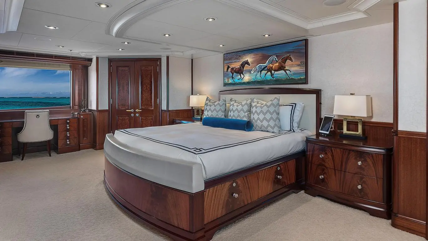 Yacht Avalon 151 | Yachts