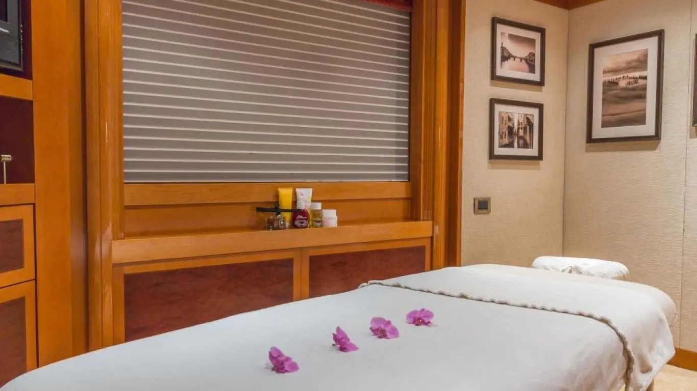 Yacht Hospitality 164 | Yachts