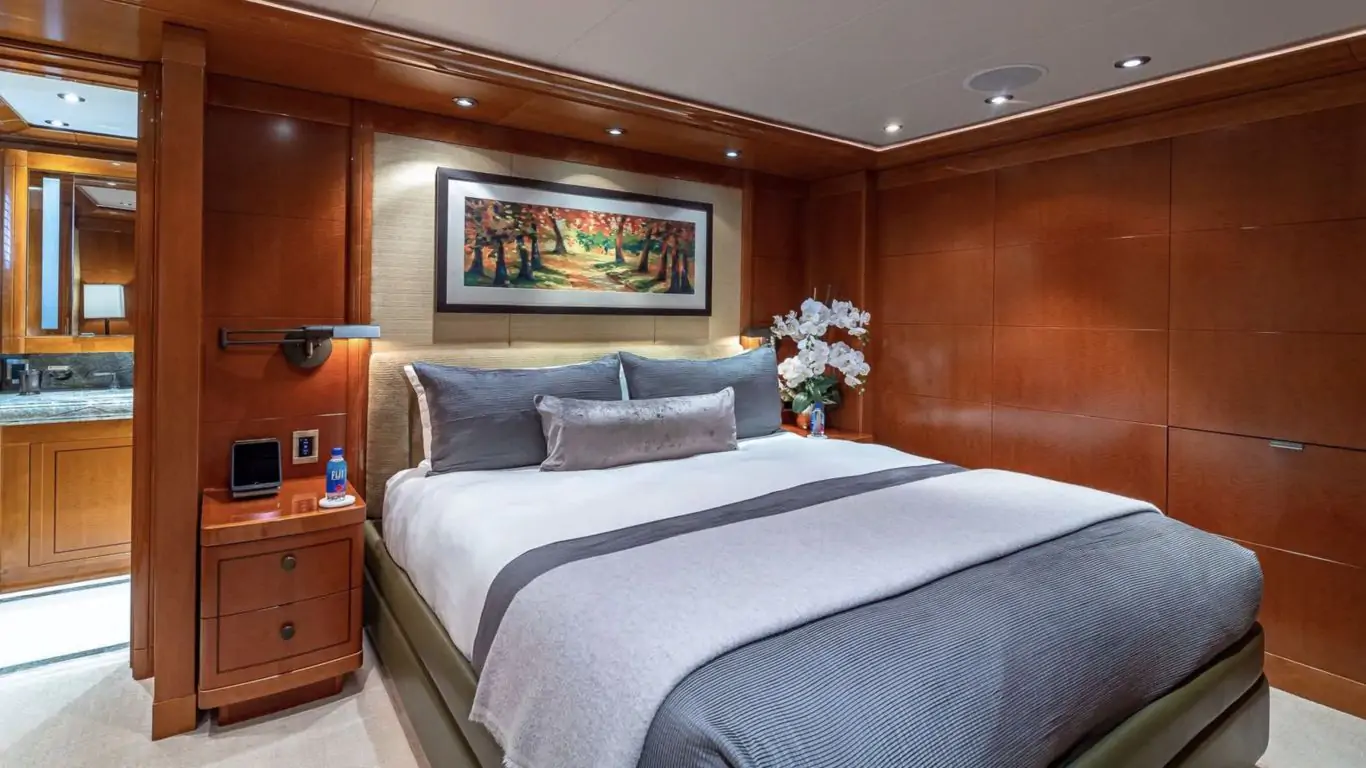 Yacht Hospitality 164 | Yachts