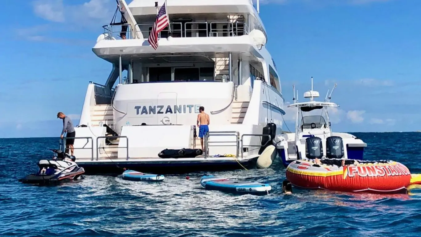 Yacht Tanzanite 145 | Yachts