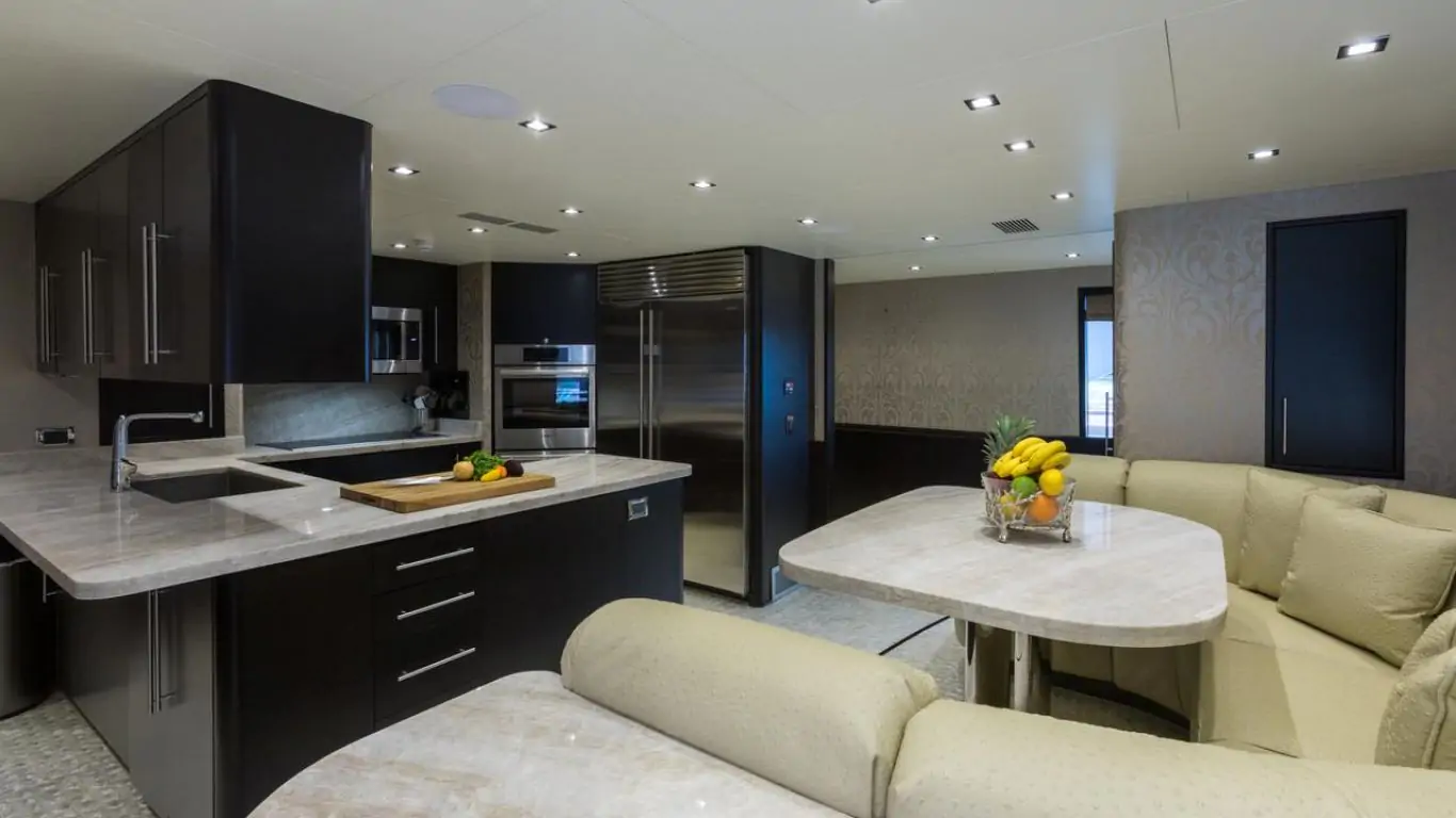 Yacht Tanzanite 145 | Yachts