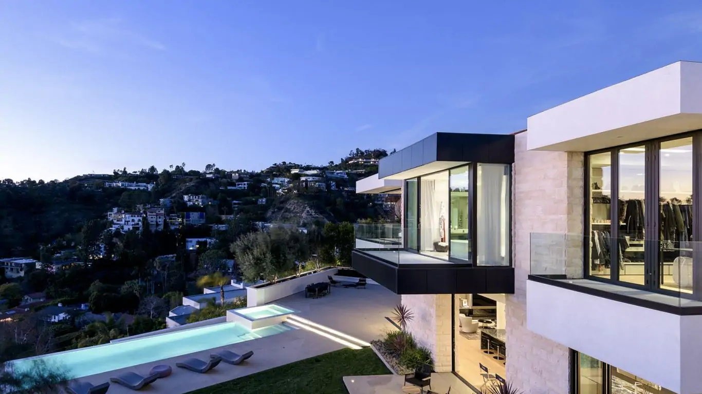 Villa Thalia | Los Angeles