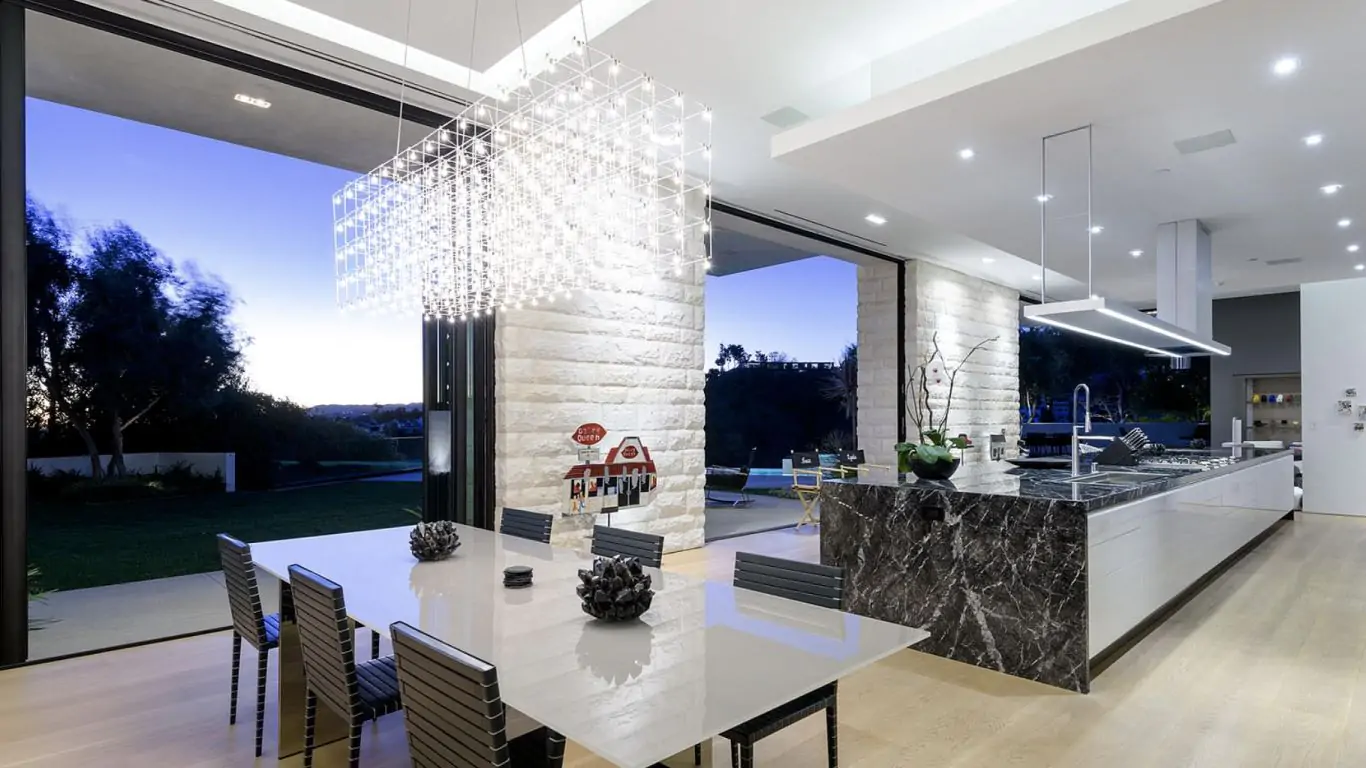 Villa Thalia | Los Angeles