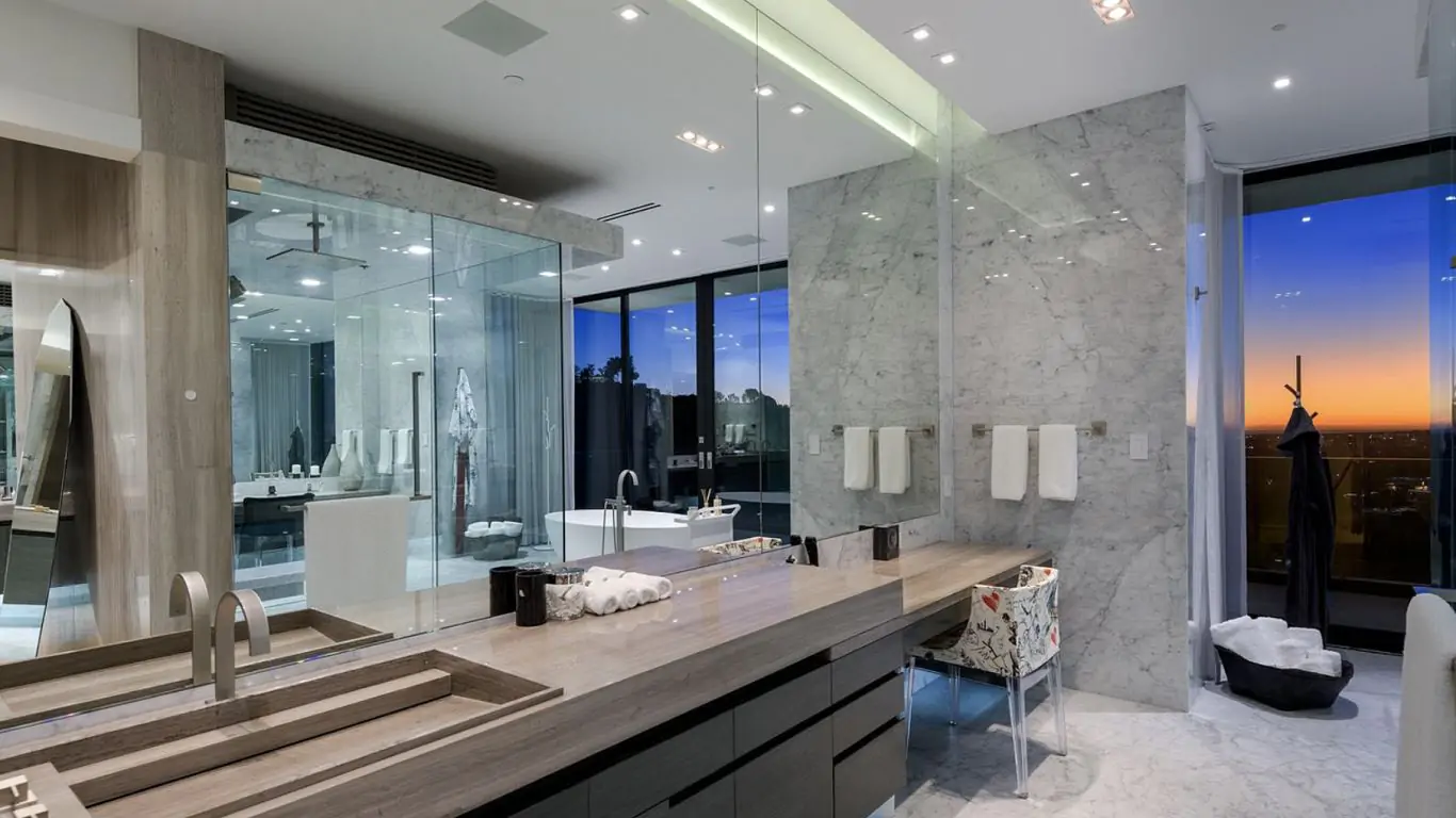 Villa Thalia | Los Angeles