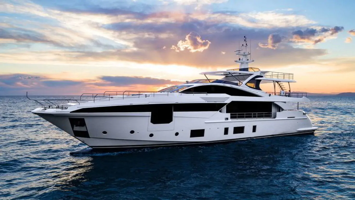 Yacht Heed 114 | Yachts