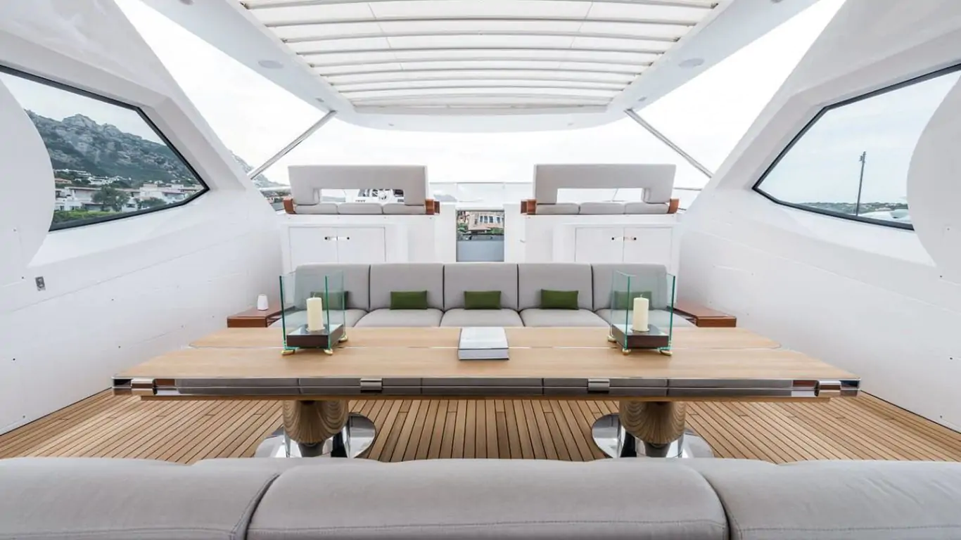 Yacht Heed 114 | Yachts