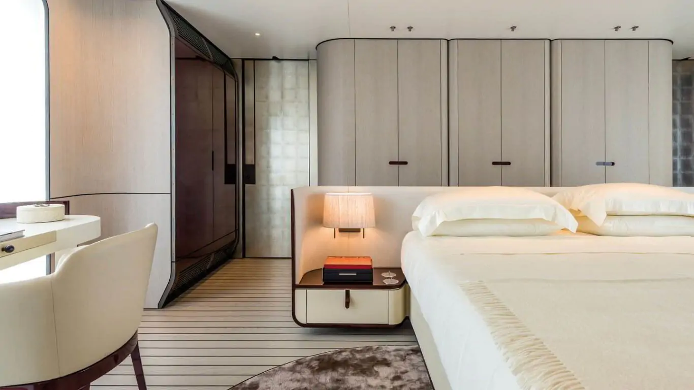 Yacht Heed 114 | Yachts