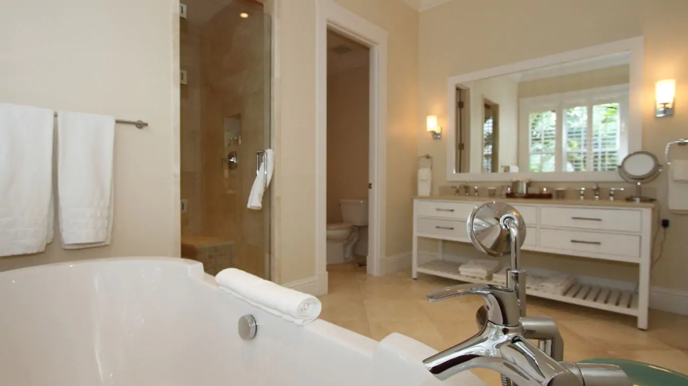 Villa Carmen Albany | Bahamas