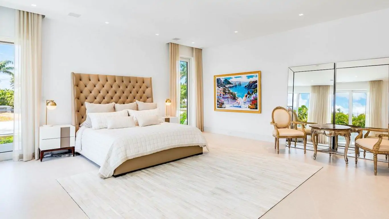 Villa Betty | Miami