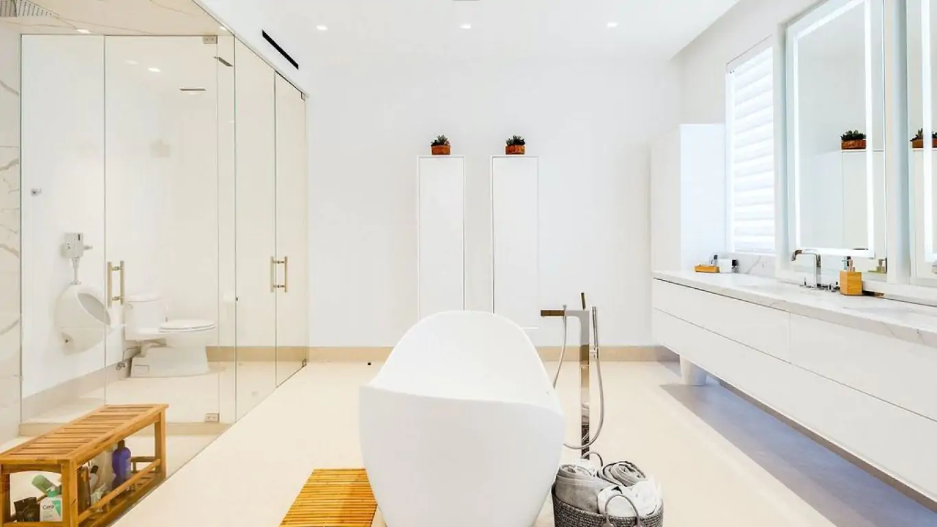 Villa Betty | Miami