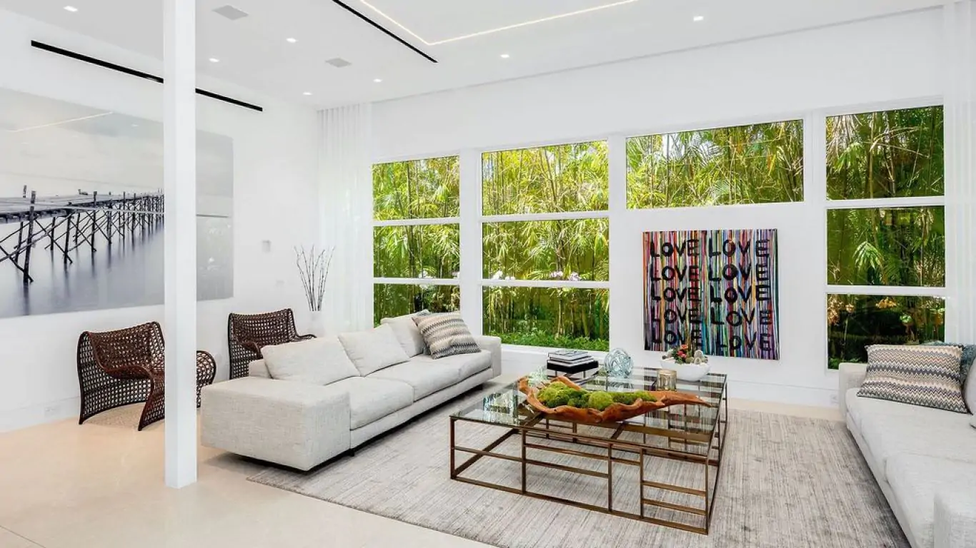 Villa Betty | Miami