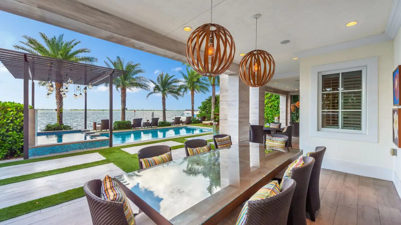 Villa Ariadne | Miami